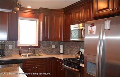 17 Sheridan Ct, Staten Island, NY 10306 - photo 5