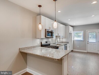 726 Dolphin St, Baltimore, MD 21217 - photo 3