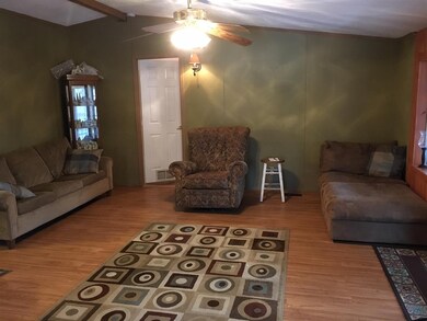 1363 Wilmington Cross Rd, Whitingham, VT 05361 - photo 7