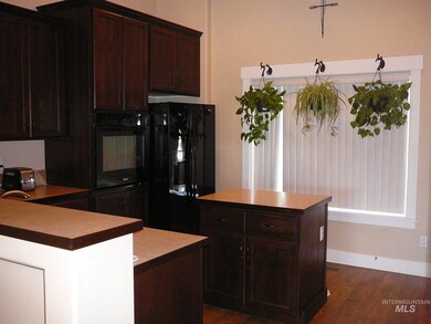 9385 S MacAdan Way, Kuna, ID 83634 - photo 5