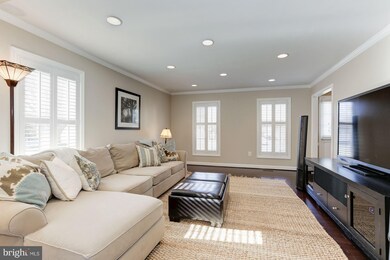 11512 Kimbark Ct, North Potomac, MD 20878 - photo 6