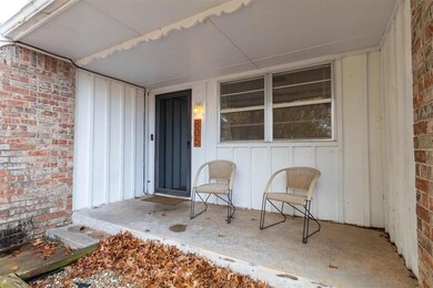 805 E Franklin St, Shawnee, OK 74804 - photo 3