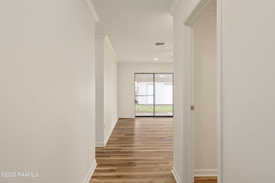 3-web-or-mls-1311 Bruce Ave-3