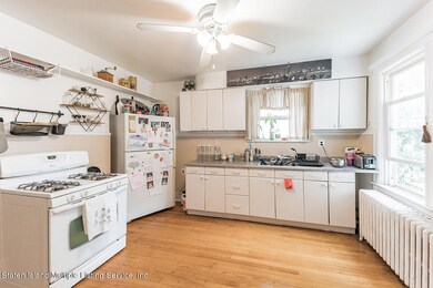 230_Davis_Ave__Staten_Island__NY_10310__