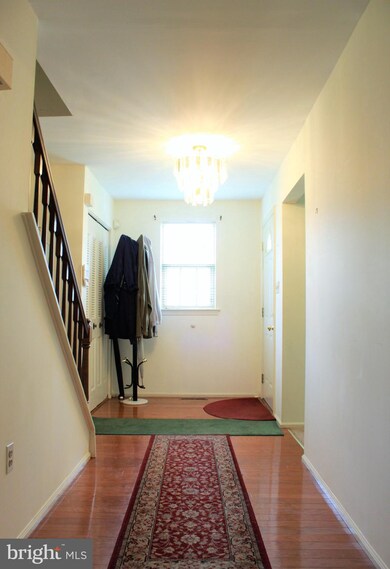 54 Broadleaf Dr, Newark, DE 19702 - photo 3