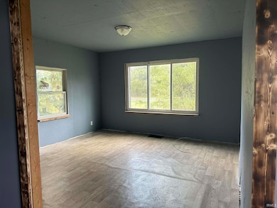 481 S 125 E, Reynolds, IN 47980 - photo 7