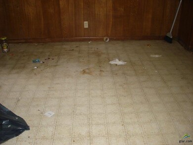 15572 Nell Lynn Ln, Tyler, TX 75707 - photo 5