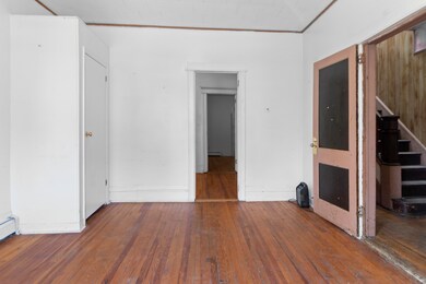 652 Warwick St, Brooklyn, NY 11207 - photo 4