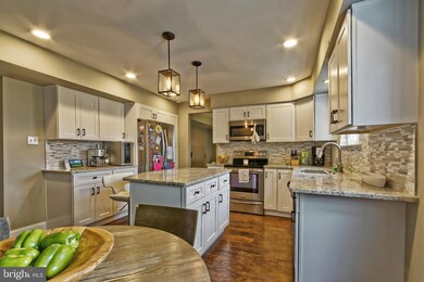 67 Hartford Rd, Sewell, NJ 08080 - photo 3