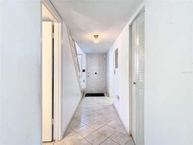 6323 Newtown Cir unit 23A1, Tampa, FL 33615 - photo 6