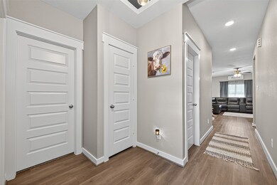 30301 Kingston Heath Dr, Cleveland, TX 77327 - photo 4