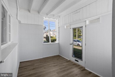 518 Berkley Ave, Jenkintown, PA 19046 - photo 4