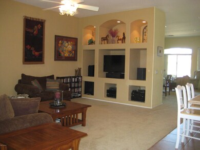 Familroom2