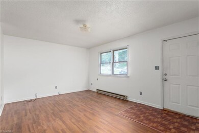 618 Wesley Dr, High Point, NC 27260 - photo 6