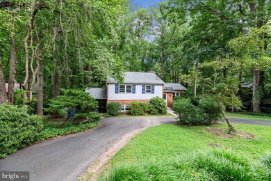 6347 Waterway Dr, Falls Church, VA 22044 - photo 4