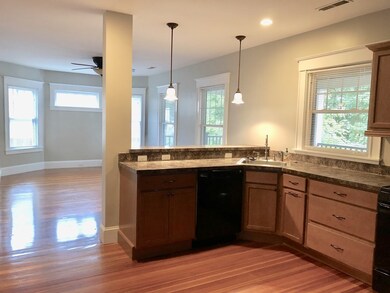 205 Hammond St unit 205, Waltham, MA 02451 - photo 3