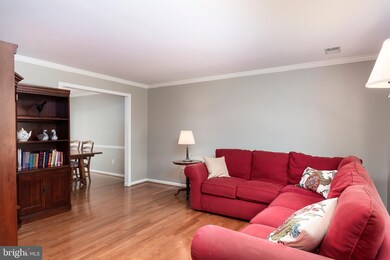 7318 Narrow Wind Way, Columbia, MD 21046 - photo 3