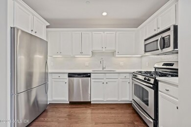 2 E Elm St unit 42, Greenwich, CT 06830 - photo 7