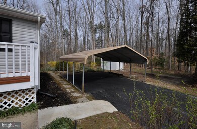 6811 Fawn Cir, Fredericksburg, VA 22407 - photo 5