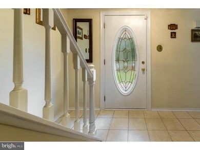 107 Woodthrush Trail W, Medford, NJ 08055 - photo 3