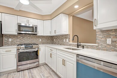 Quartz Counters