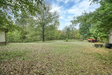 8855 Stant McCloud Rd, Monterey, TN 38574 - photo 7