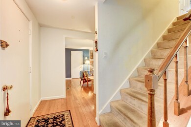 5 Bell Bluff Ct, Gaithersburg, MD 20879 - photo 3