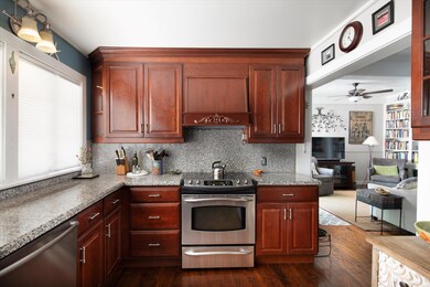 WhiteKitchen2