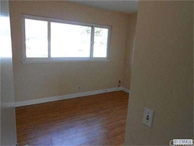 UPSTAIRS BEDROOM