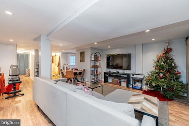 4509 15th St NW unit B, Washington, DC 20011 - photo 3