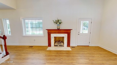 404 W Main St, Newbern, TN 38059 - photo 5