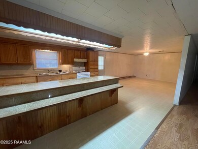 1109 Guidry Ave, Kaplan, LA 70548 - photo 4