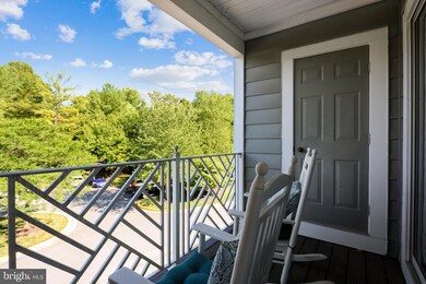 20410 Shore Harbour Dr unit 6N, Germantown, MD 20874 - photo 2