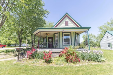 502 E 4th St, Salisbury, MO 65281 - photo 2