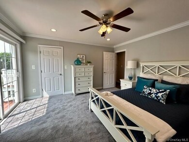 184 Hallock Rd unit 3A2, Lake Grove, NY 11755 - photo 6