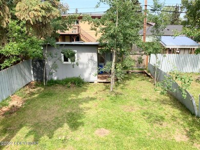2921 Back Yard