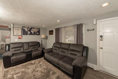 5 Christopher Rd, Brockton, MA 02302 - photo 4