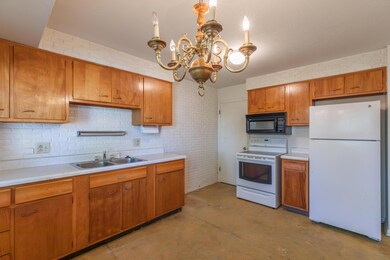 Kitchen 5105
