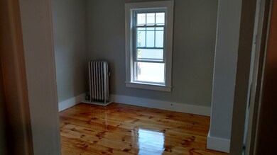 10 Shattuck St, Nashua, NH 03064 - photo 4