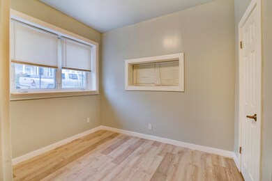 187 Pearsall Ave unit 1, Jersey City, NJ 07305 - photo 6