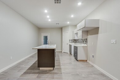 472 Deserts Dr, Socorro, TX 79927 - photo 4