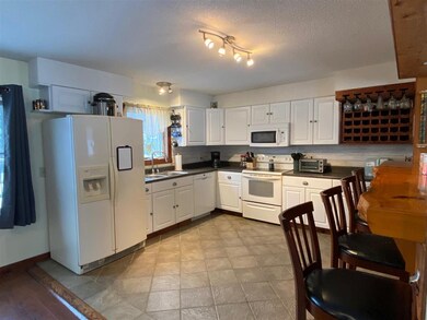 1204 Main St, Fairfax, VT 05454 - photo 3