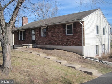 260 9th St, Sellersville, PA 18960 - photo 5