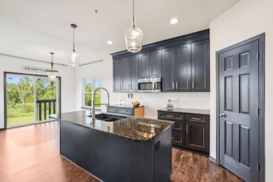 5161 Wildlife View Ct, Wayne