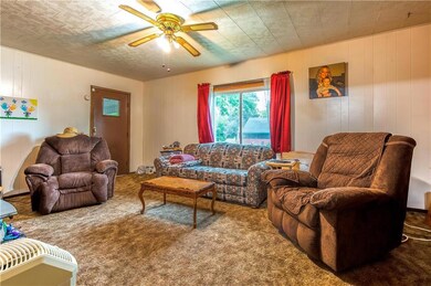 206 E Washington St, Augusta, WI 54722 - photo 4