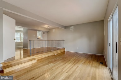 825 Joshua Tree Ct, Owings Mills, MD 21117 - photo 5