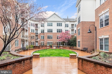 Grande at Riverview unit 1330, Conshohocken, PA 19428 - photo 2