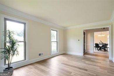 300 Saddle Creek Ln, Roswell, GA 30076 - photo 7