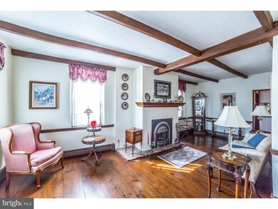 32 Main St, Harleysville, PA 19438 - photo 4