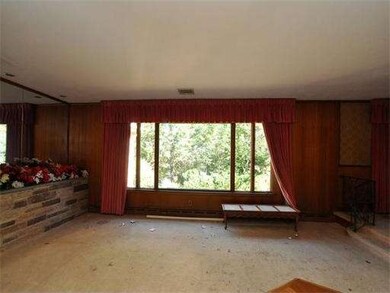 87 Gray St, Arlington, MA 02476 - photo 4